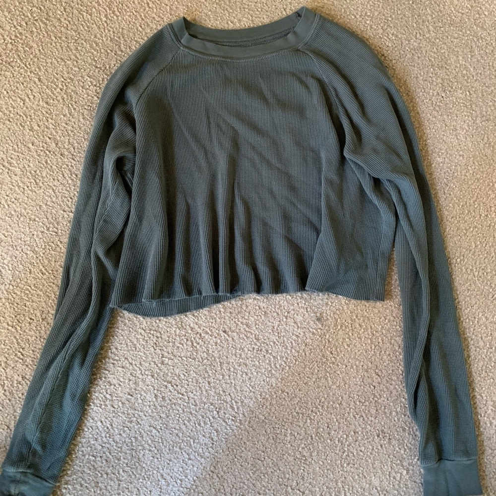 Brandy Melville shirt